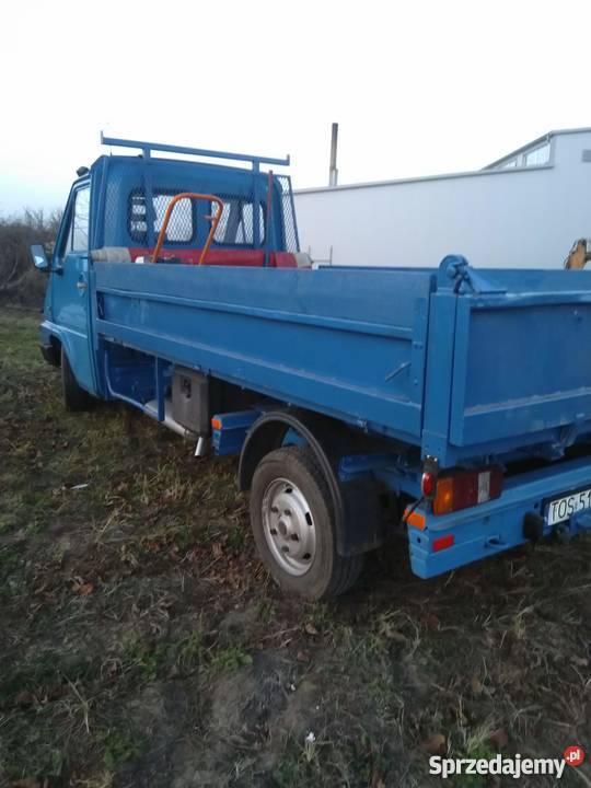 Wywrotka Renault Master do 35 DMC manualna