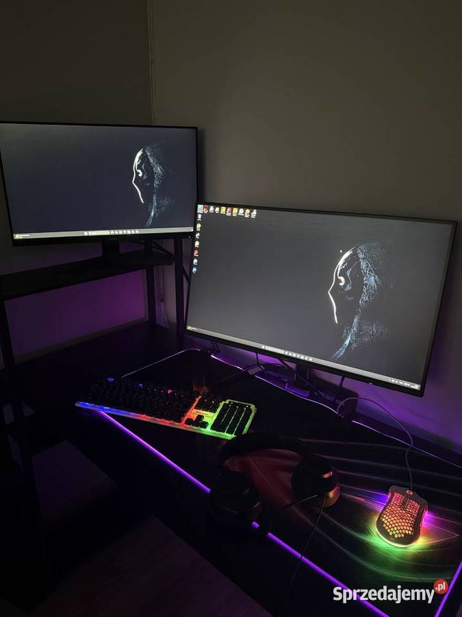 Komputer gamingowy RX 7700 XT 2 monitory i Taktowanie procesora 3.6