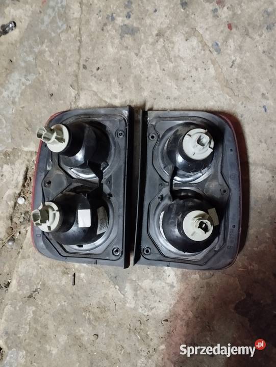 Tylna lampa Land Rover Freelander 1