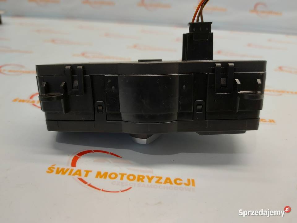 BMW F10 LIFT przełącznik świateł 6803963 osobowe świętokrzyskie