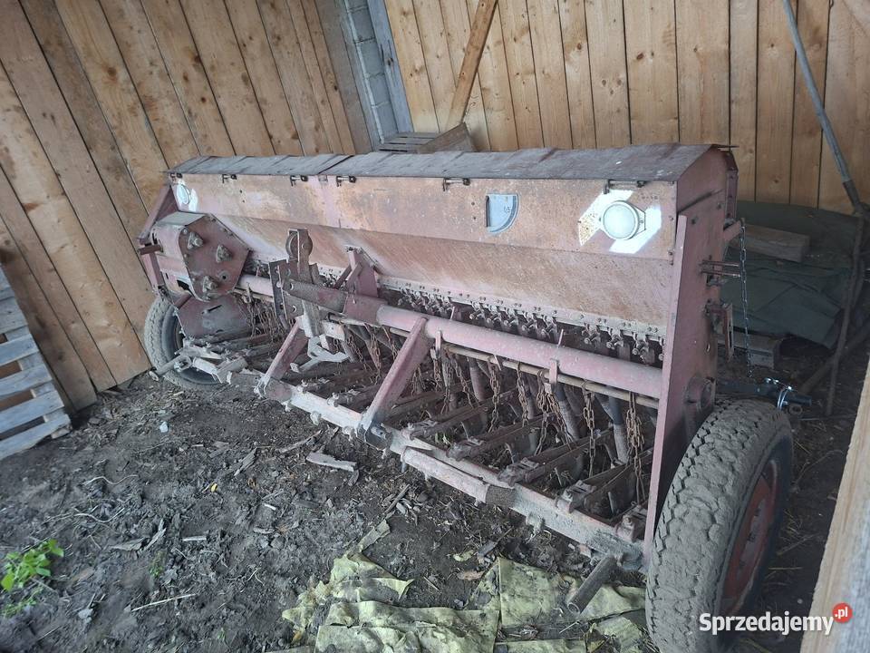 Sprzedam siewnik nieuszkodzony mazowieckie Zychorzyn sprzedam
