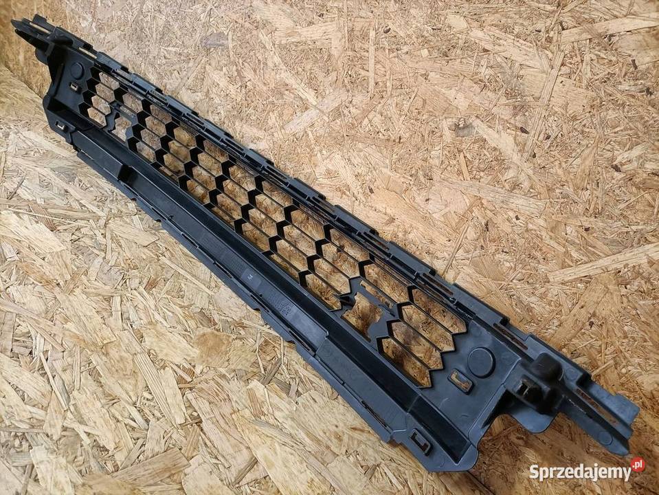 SKODA KODIAQ 17 GRILL KRATKA ATRAPA ZDERZAK Pleszew