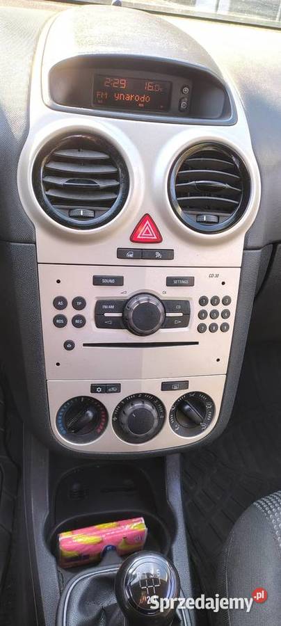 Opel Corsa D 2009 Ciemne Szyby Opony Zima