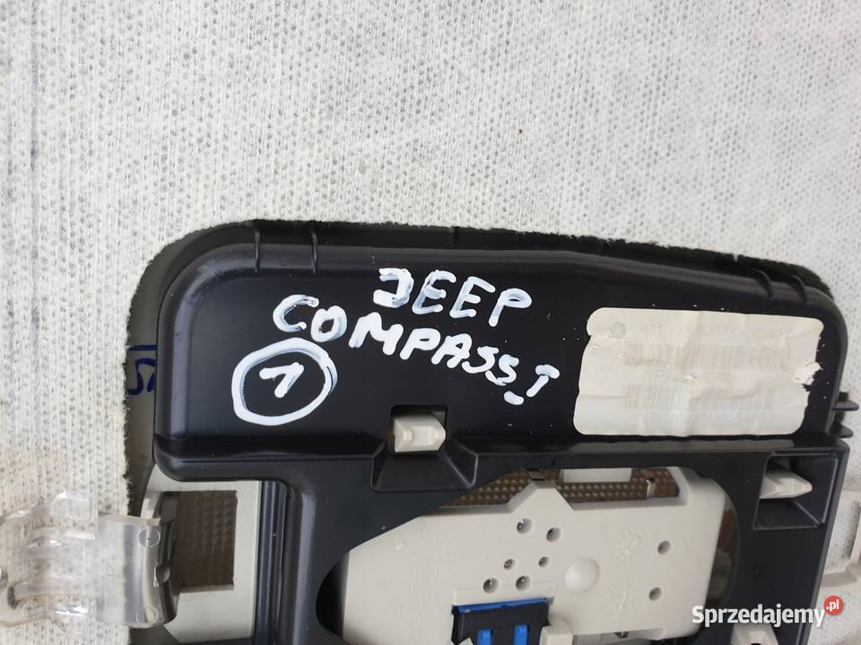 Jeep Compass 0611r PODSUFITKA JASNY 1CP07DW1AH Rudka