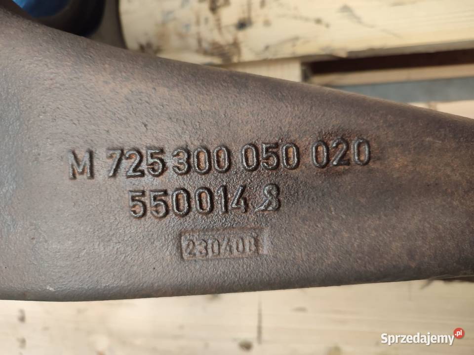 Wspornik zawieszenia osi M725300050020 przód Pozostałe Wilkowo