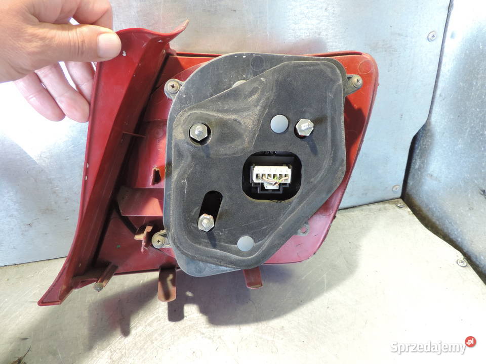 FIAT STILO 1 HB 5D LAMPA LEWA TYLNA Nowy Sącz sprzedam