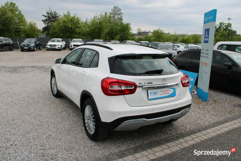 Mercedes GLA 180 Fvat Gwarancja Salon Polska Warszawa