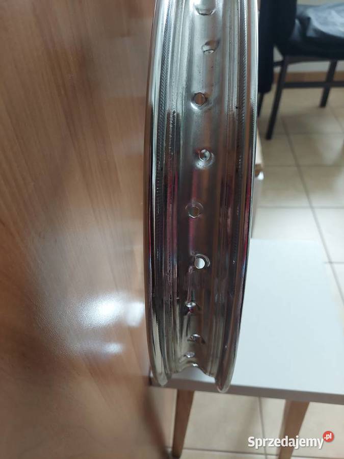 Nowa fabryczna Obręcz WSK 125 175 Mysłowice