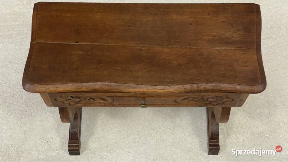 Rzeźbiona dębowa konsola z szufladą szafka Budno