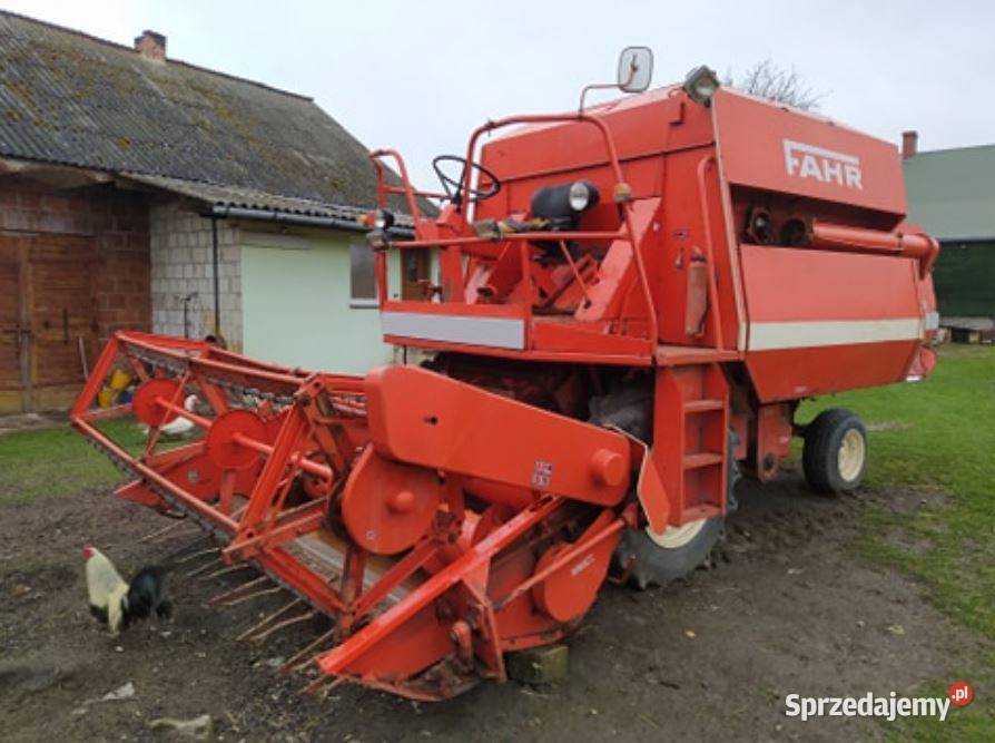 Fahr M750 z sieczkarnia nieuszkodzony Kombajny Nowy Dwór