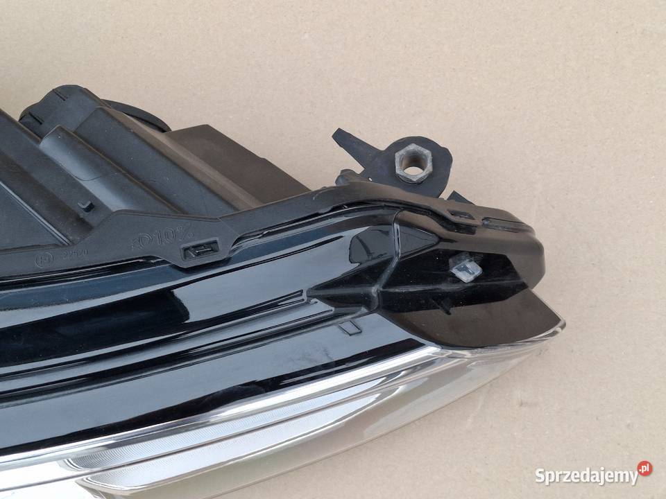 VW GOLF VIII 8 REFLEKTOR PRAWY LED LAMPA PRAWA lubuskie