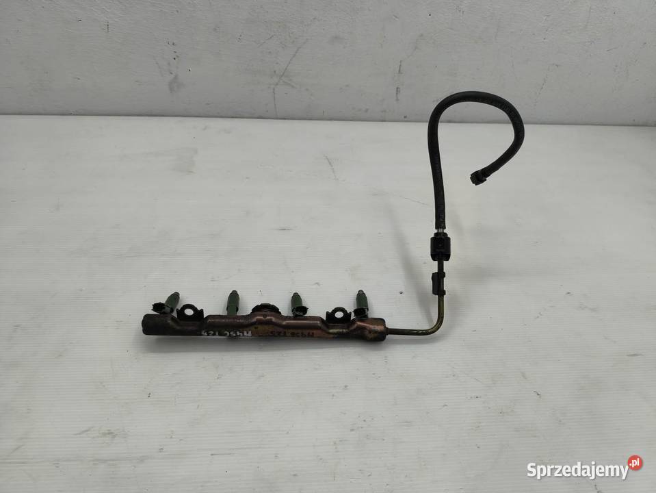 LISTWA WTRYSKOWA TOYOTA AVENSIS II T25 18 VVTI osobowe wielkopolskie