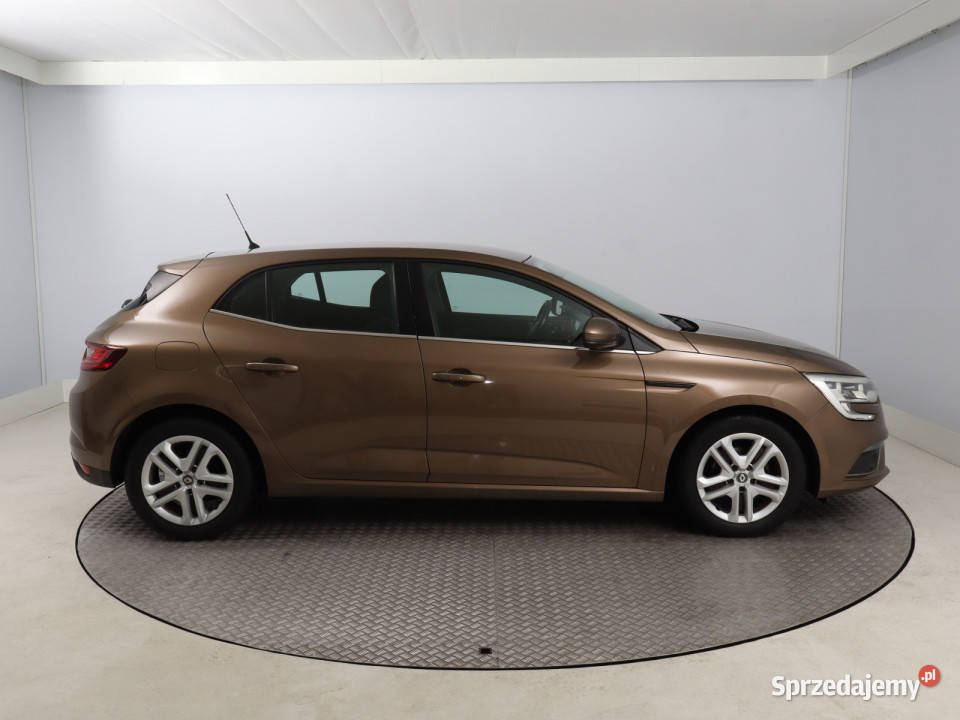 Renault Megane 12 TCe