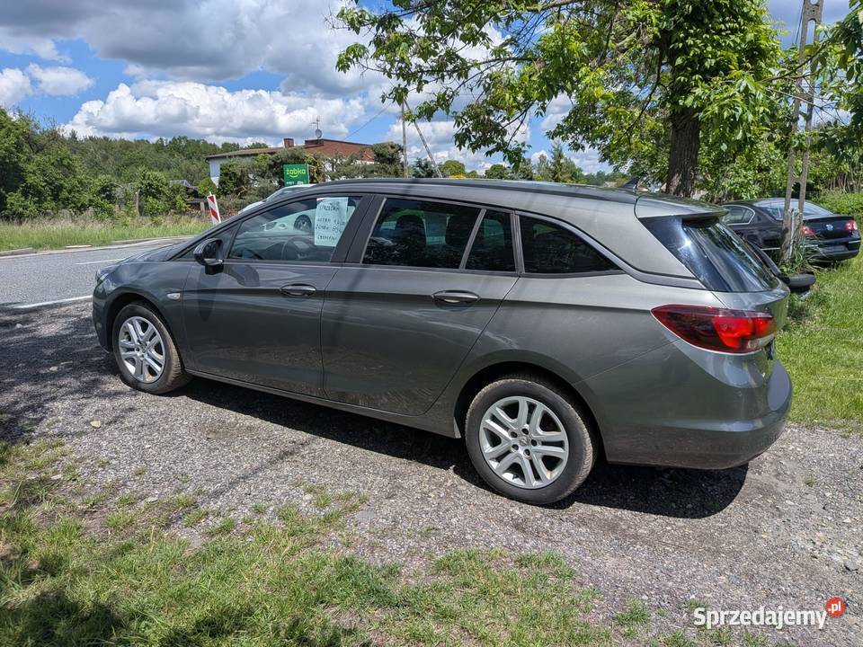 Opel Astra combi Lisów