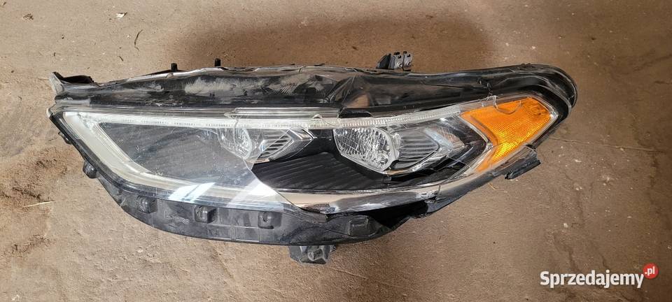 Lampa przednia lewa Rok produkcji 2019 Części samochodowe lubelskie Kraśnik
