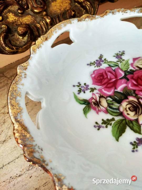 Patera na nodze z różami Piękna złocona Gdańsk