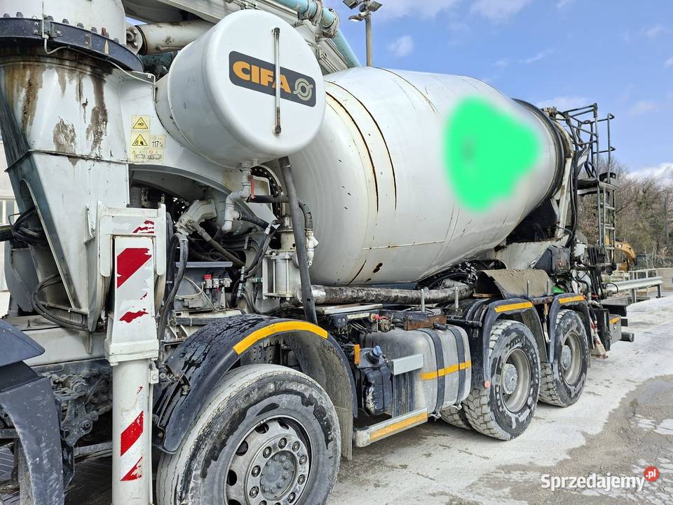 Gruszkopompa Mercedes Benz 4148 zabudowa CIFA śląskie Katowice