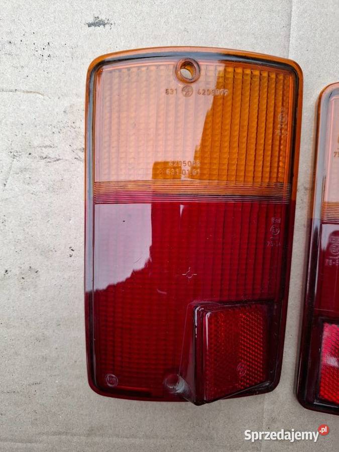 Lampy tył tylne Fiat 126p Maluch FL osobowe Lampy tylne sprzedam