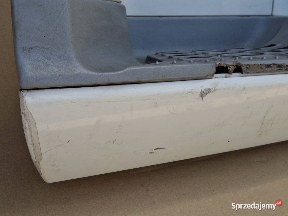 DAF XF 106 EURO 6 STOPIEŃ PRAWY DOLNY TREP