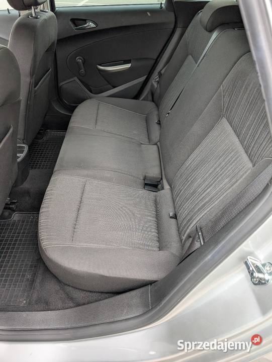 Opel Astra J 2011 13 CDTI Opel Wałbrzych