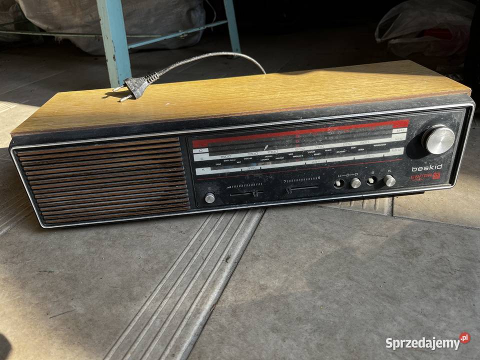 Kultowy odbiornik radiowy UNITRA Diora Beskid Antyki Warszawa sprzedam