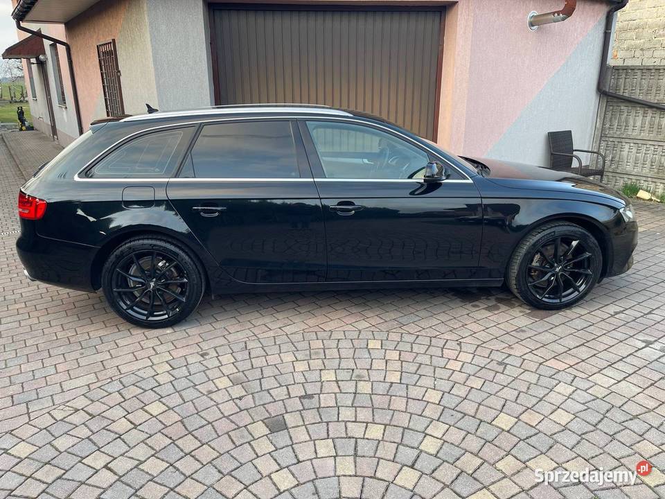 Audi a4 b8 benzyna automat nowy rozrząd opony Częstochowa sprzedam