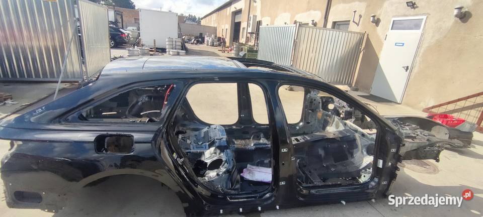 DACH ĆWIARTKA PANORAMA AUDI A6 C8 AVANT KOMBI Zestawy części blacharskich Przystajń