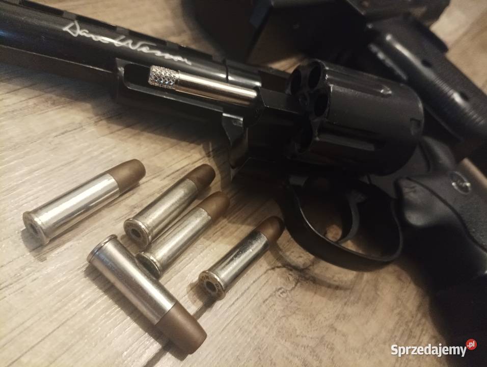 sprzedam Sporty strzeleckie i myślistwo Wolsztyn