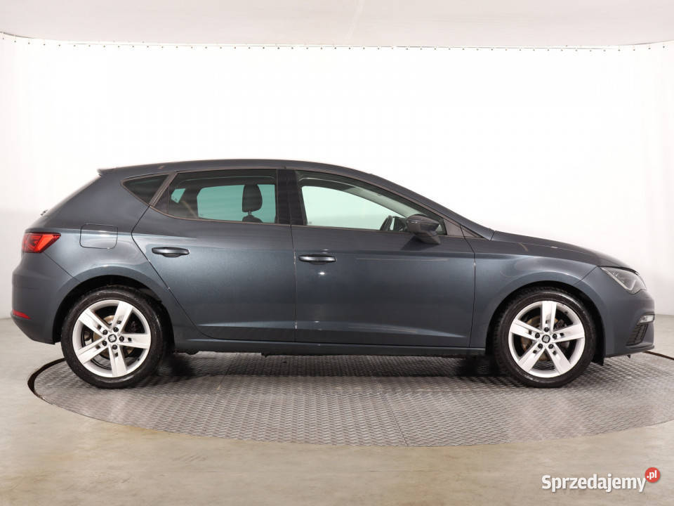Seat Leon 15 TSI skórzana tapicerka Katowice