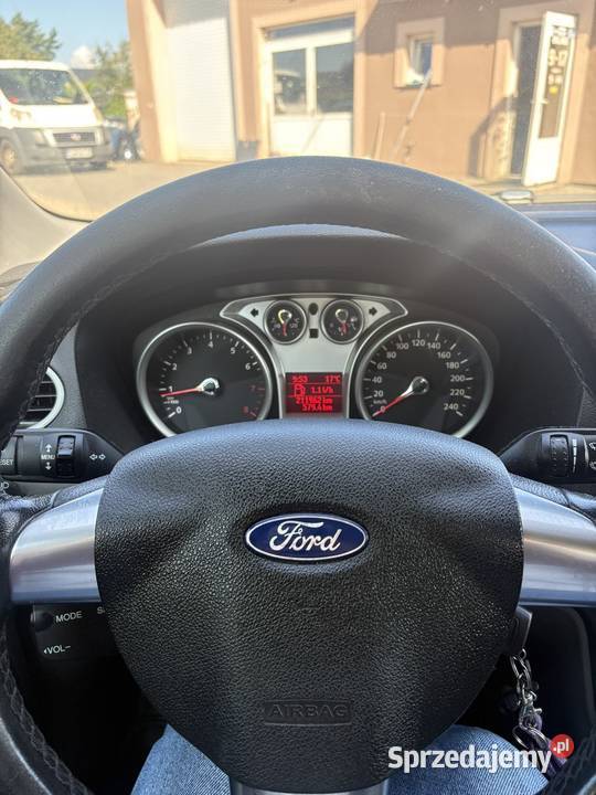 Ford Focus 16 Benzyna 100 Klimatyzacja Alufelgi