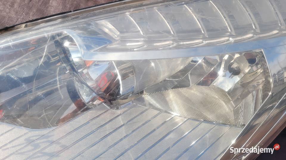 LAMPA LEWY PRZÓD REFLEKTOR LEWY CITROEN C4 śląskie Ruda Śląska sprzedam