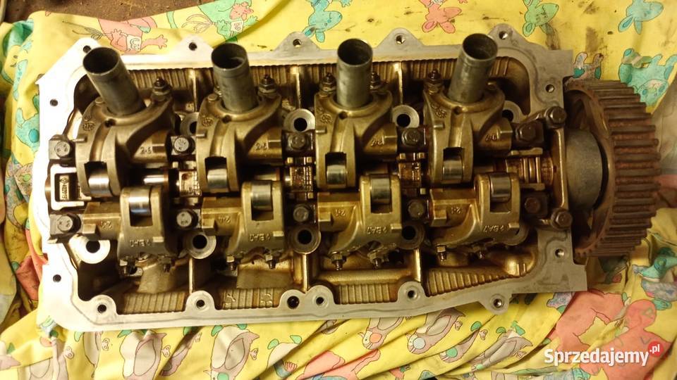 Głowica Dacia sandero 12 16v D4F 734 śląskie Porąbka