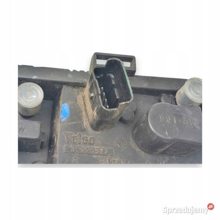 WKŁAD TYLNEJ LAMPY PRAWY Nissan Qashqai J10 Chełm