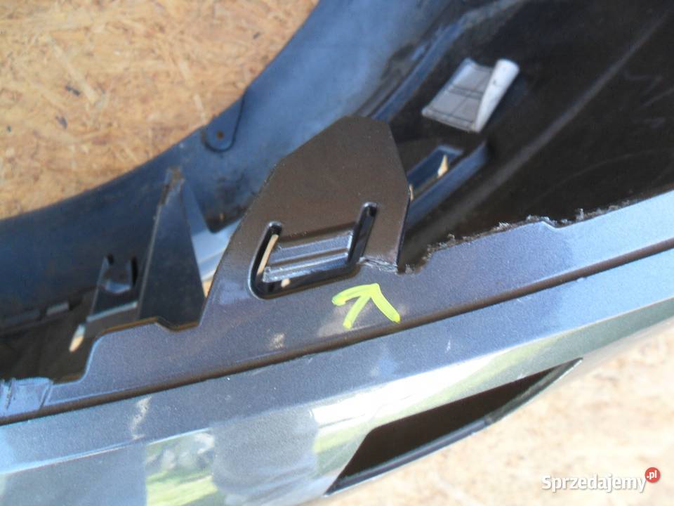 Zderzak przedni Volvo V50 2006 osobowe Części samochodowe Nowy Tomyśl