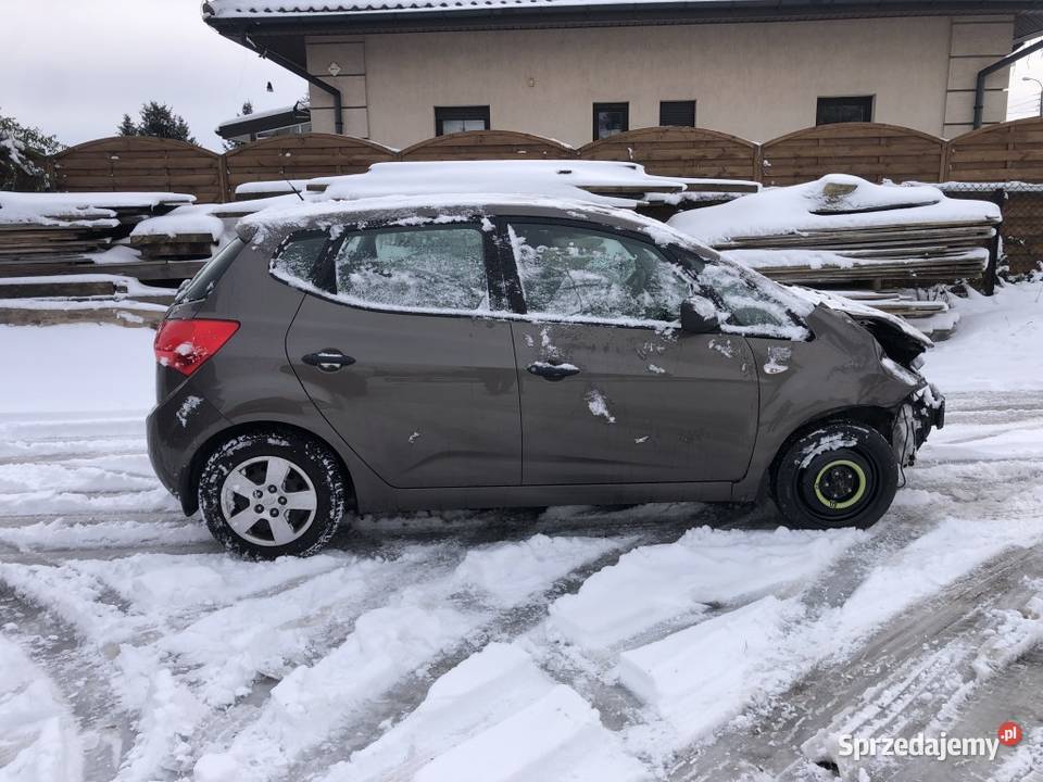KIA Venga 14 benzyna MPI 90 USZKODZONA Venga łódzkie Łódź sprzedam