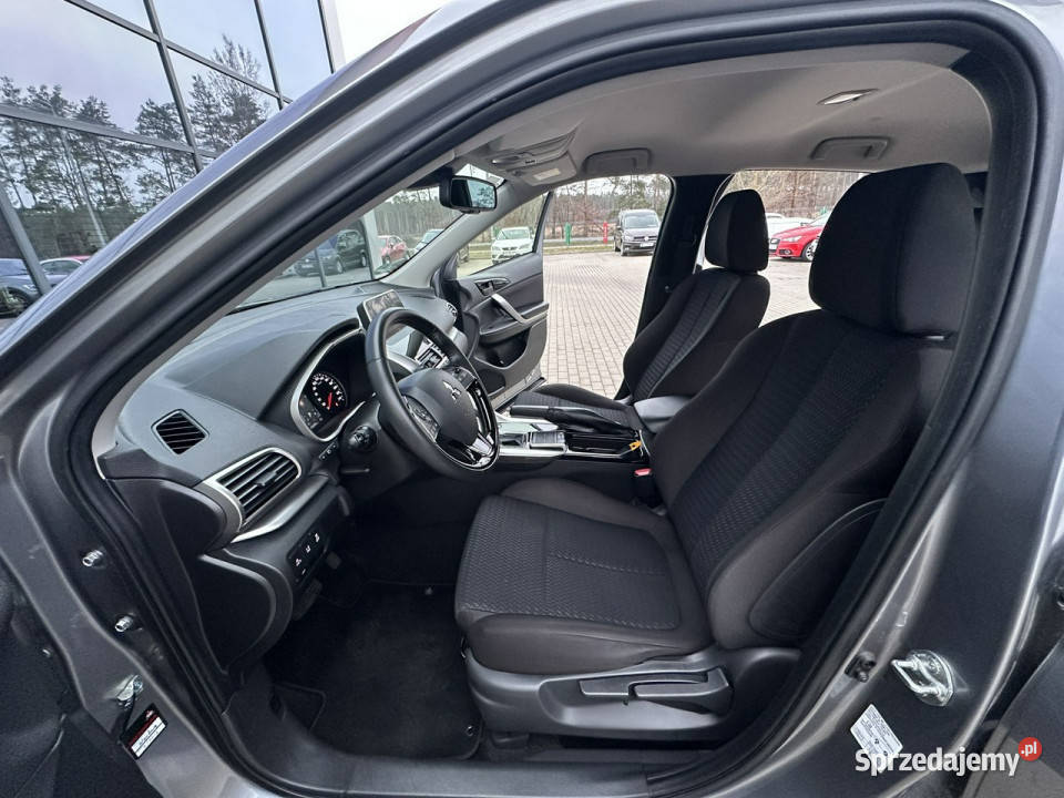 Mitsubishi Eclipse Cross Kamera Grzane fotele asystent pasa ruchu