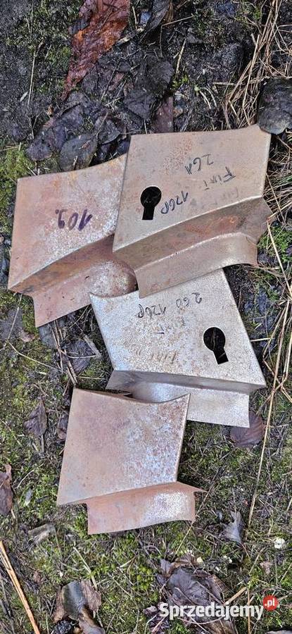 Fiat 126pNowa reperaturka błotnika przedniego