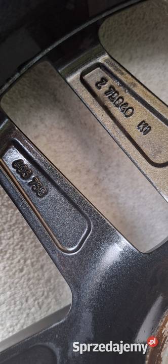 Sprzedam felgi aluminiowe 24545R18 z oponami Sulmierzyce