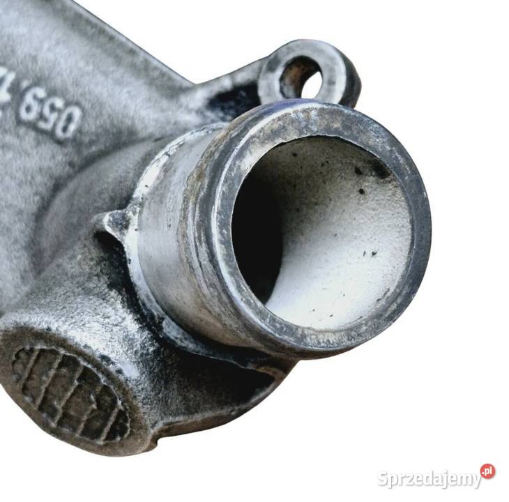 OBUDOWA TERMOSTATU AUDI A4 B6 AUDI A6 C5 VW Działoszyce sprzedam