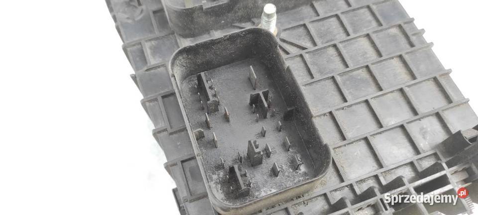 1K0 937 124 K BSI skrzynka bezpieczników GA14 Włoszczowa