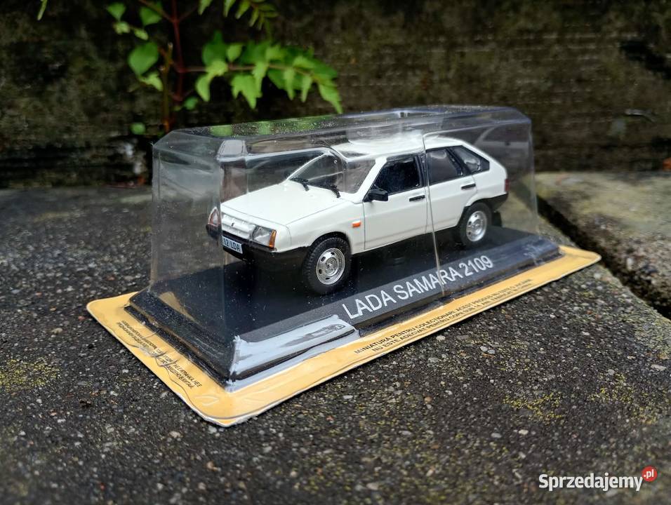 ŁADA SAMARA 2109 deagostini 143 kultowe auta PRL Warszawa