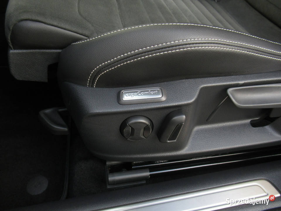 Volkswagen Passat BEZWYPADKOWY Matrix LED Kamera elektrycznie ustawiane fotele Warszawa