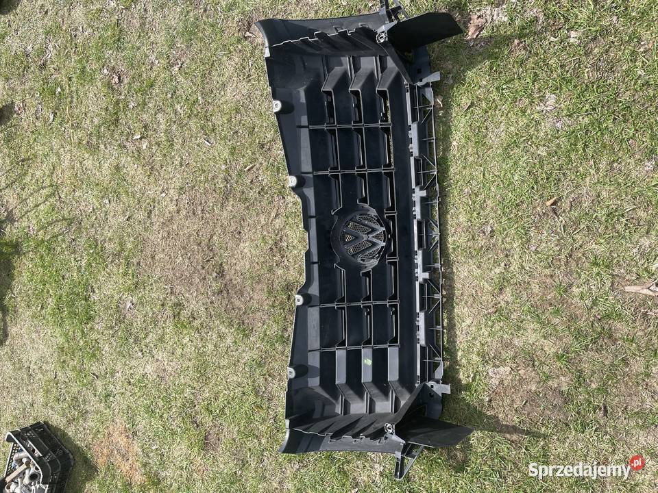 Grill Atrapa do VW Crafter Sanice sprzedam
