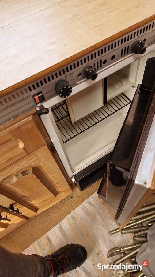 Przyczepa kempingowa czteroosobowa Lux opolskie Namysłów