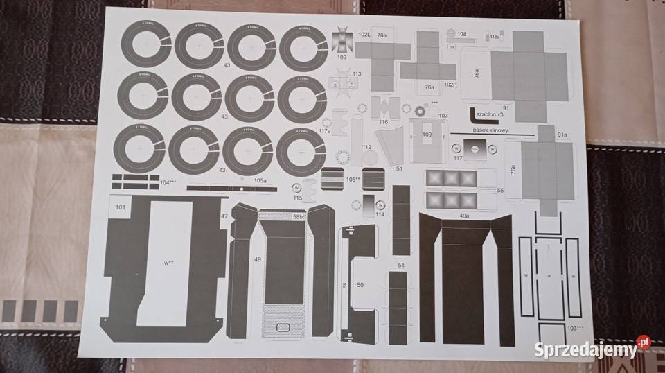 Modelik pojazdu polskiej policji Hydromil II