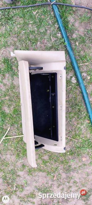 Schowek strona pasażera Golf 4 Bora beżowy Lubin