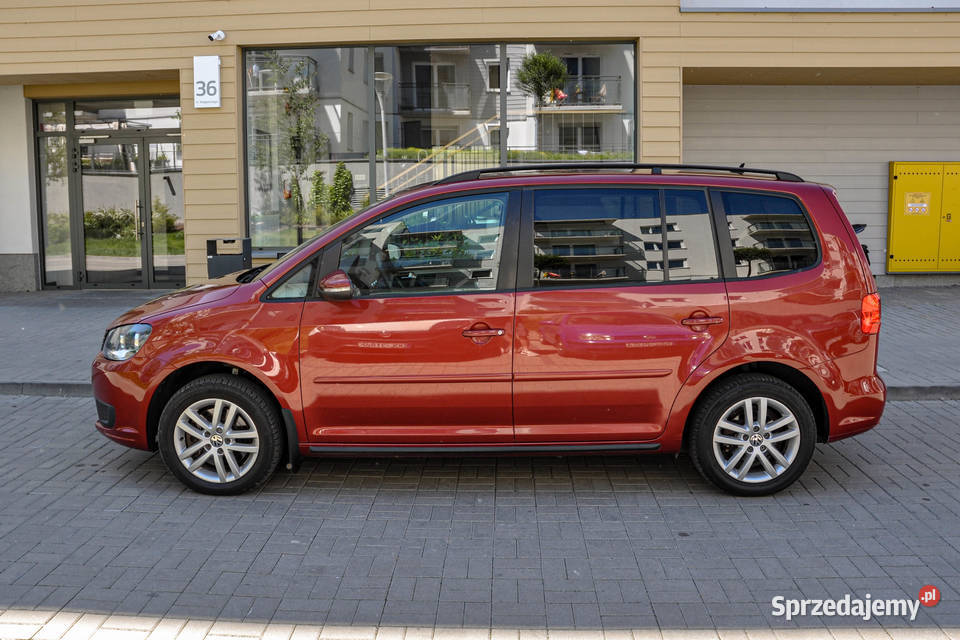 Volkswagen Touran 14TSI 2011 r 130