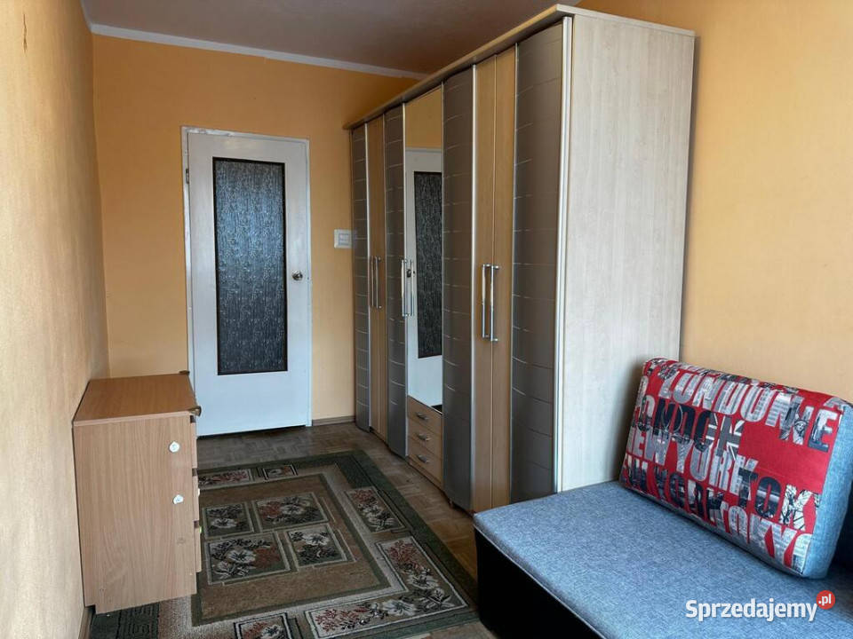 Mieszkanie 6332 m2 3 pokoje loggia do remontu 5764zł/m2 Piotrków Trybunalski