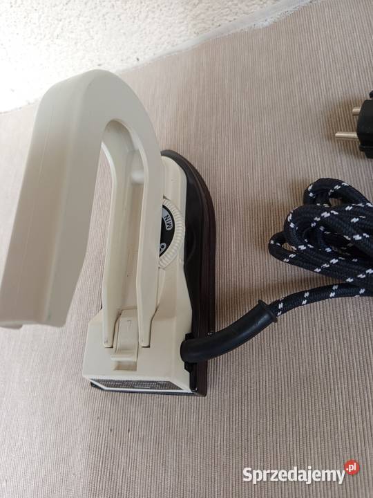 Żelazko małe lekkie żelazko podróżne 110240V z Pozostałe