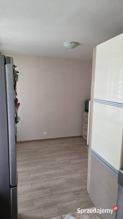 3 pokoje duża jadalnia 729 m balkon parter Zgierz